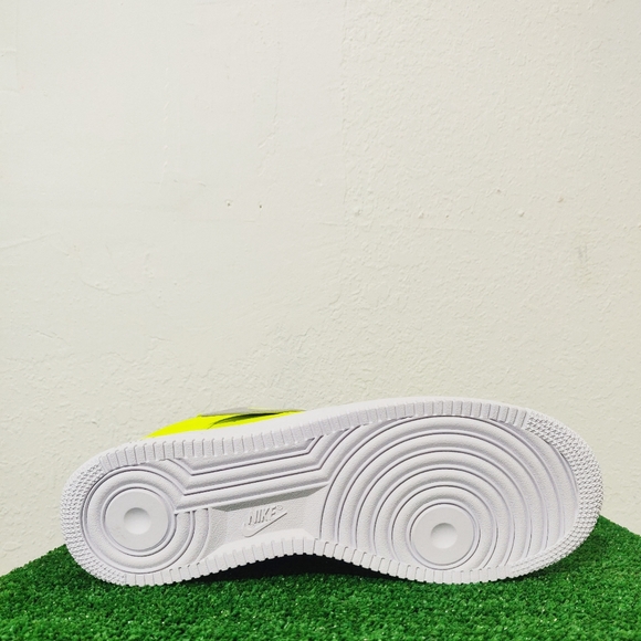 Nike Air Force 1 Utility Low Top Green Volt Shoes - Picture 8 of 8